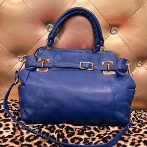 Elegant Blue Leather Handbag
